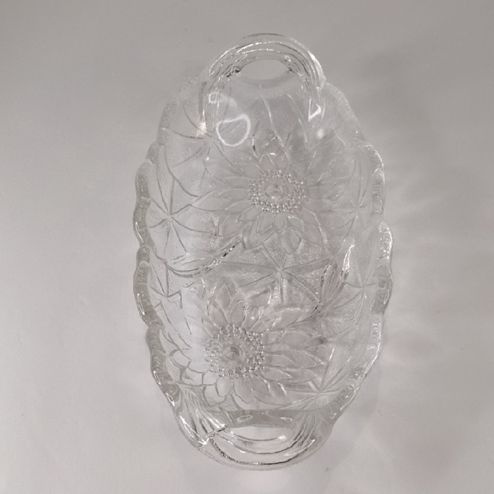 P-036  Indiana Glass Clear Pressed Glass Floral Serving Platter